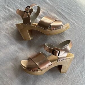 No. 6 Coco Cross High Heel Clog in Rose Gold Metallic Leather Clogs Size 7